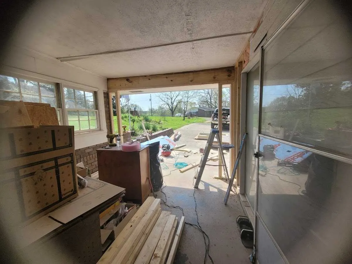 Air movers and dehumidifier for Water Mitigation Services in Sonoma